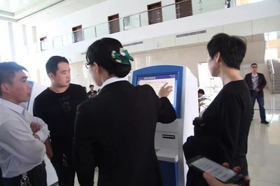 富海節(jié)能清潔車用汽油 綠色出行，高效節(jié)能